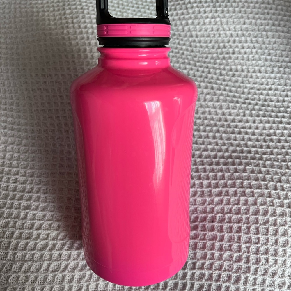 BruMate 64oz Growl’r in SOLD OUT Neon Pink
